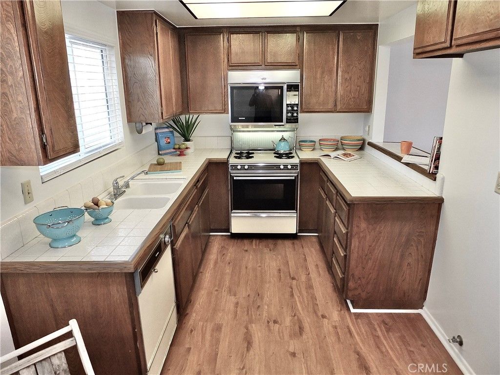 949 W Imperial Highway A, La Habra, CA 90631 — photo 3