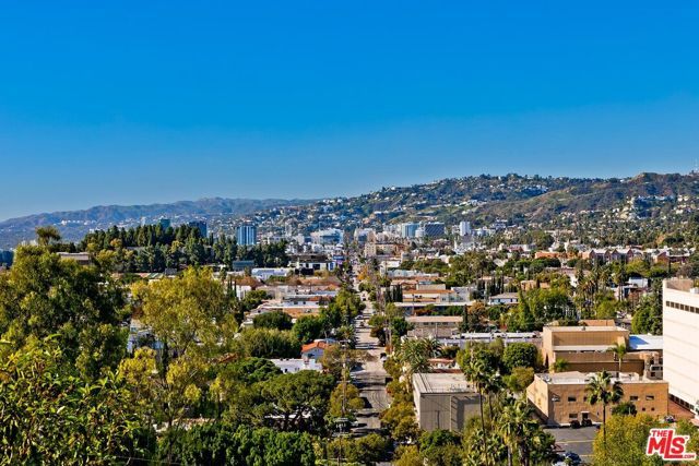 1757 Hollyvista Avenue, Los Angeles, CA 90027