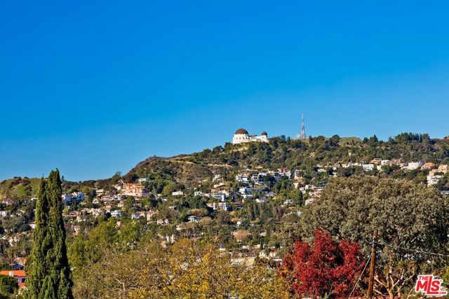 1757 Hollyvista Avenue, Los Angeles, CA 90027