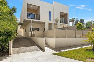 642 E Fairview Boulevard C, Inglewood, CA 90302