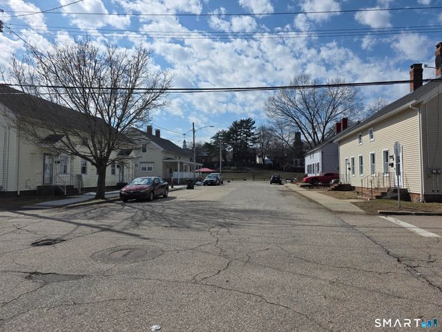 46-48 South A Street, Norwich, CT 06380