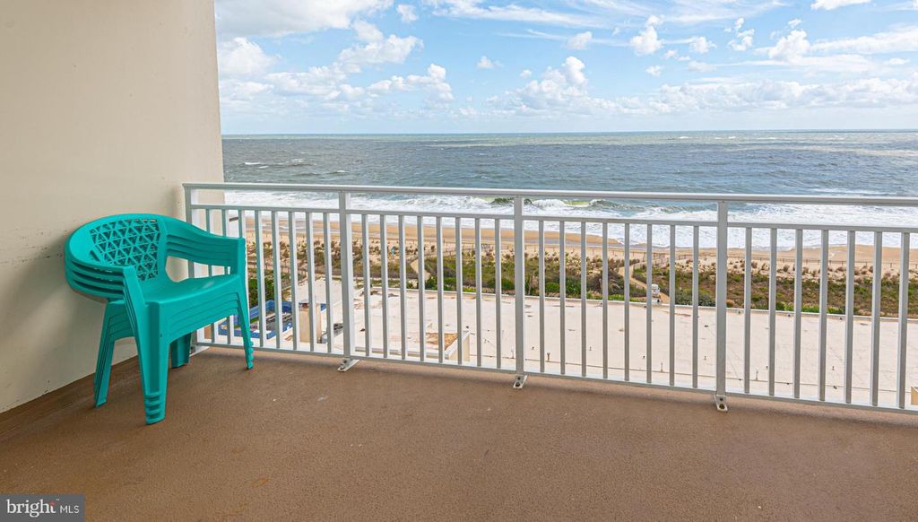 Image 31 of property listing at 11700 COASTAL HWY #1109, Ocean City, MD 21842