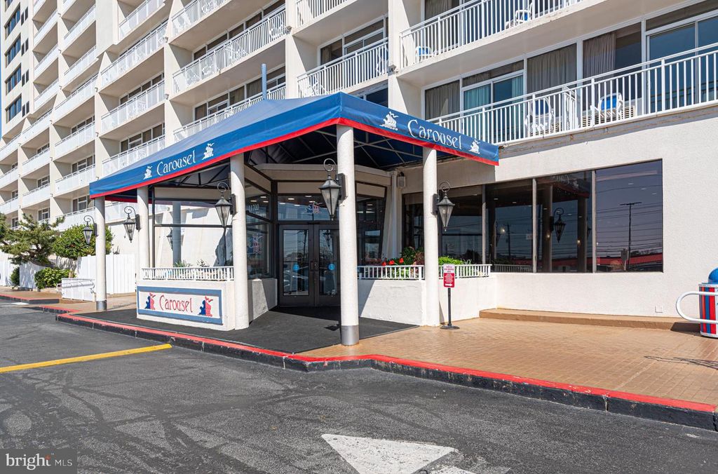 Image 41 of property listing at 11700 COASTAL HWY #1109, Ocean City, MD 21842