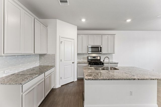 120 McKittrick Ridge ST, Dripping Springs, TX 78620