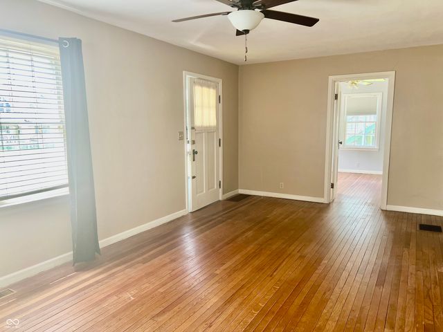 150 W Main Street, Mooresville, IN 46158