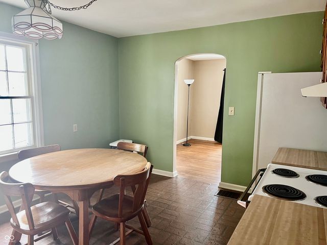 150 W Main Street, Mooresville, IN 46158