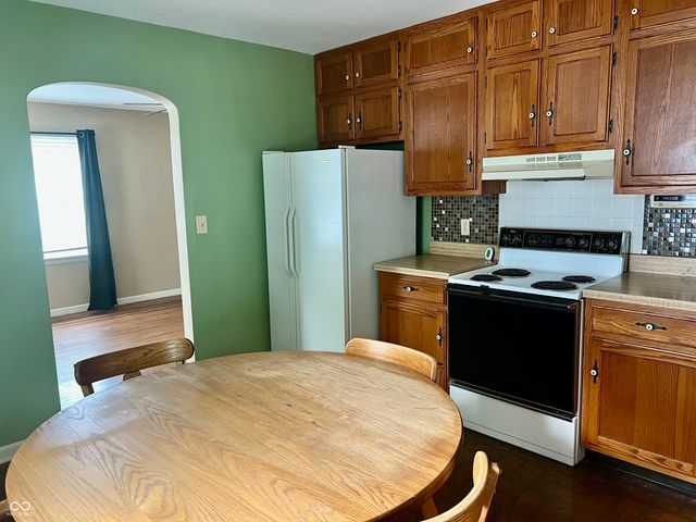 150 W Main Street, Mooresville, IN 46158