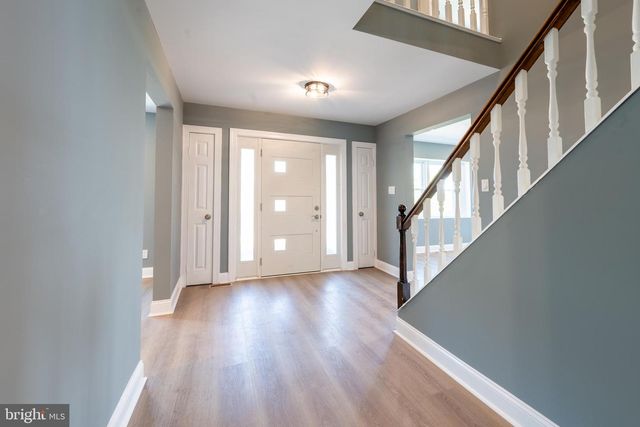 3 SLALOM CT, Pine Hill, NJ 08021