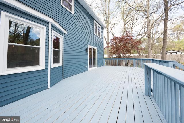 3 SLALOM CT, Pine Hill, NJ 08021