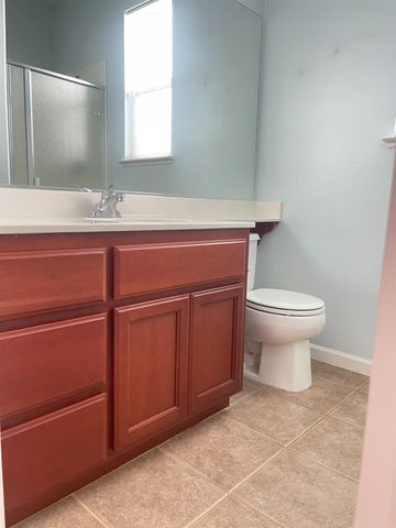 4350 Panorama Ave, Turlock, CA 95382