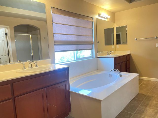 4350 Panorama Ave, Turlock, CA 95382