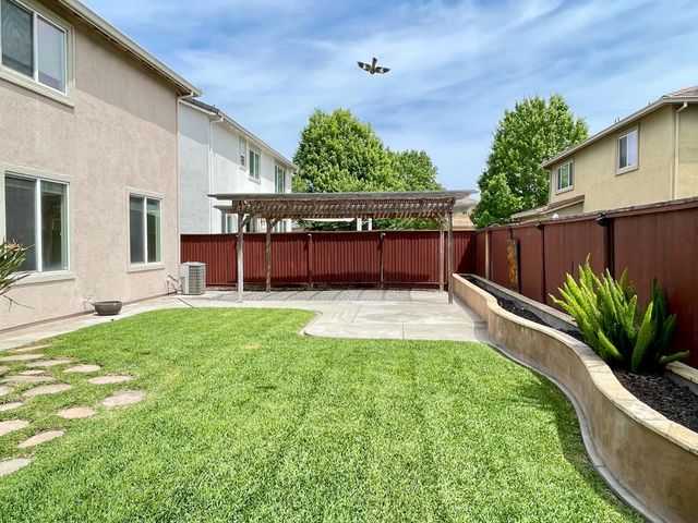4350 Panorama Ave, Turlock, CA 95382