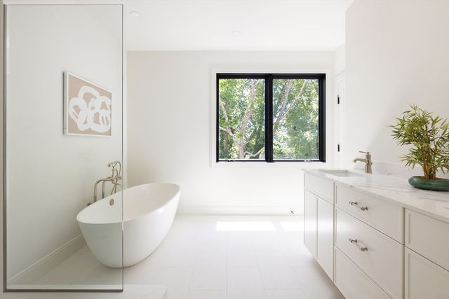 1230 Commonwealth Ave, Newton, MA 02465