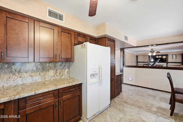 4901 W SELDON Lane, Glendale, AZ 85302