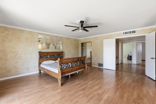 4901 W SELDON Lane, Glendale, AZ 85302
