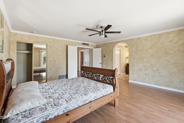4901 W SELDON Lane, Glendale, AZ 85302