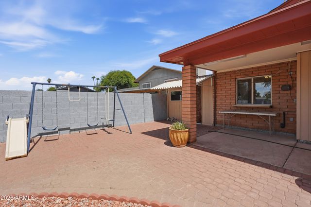 4901 W SELDON Lane, Glendale, AZ 85302