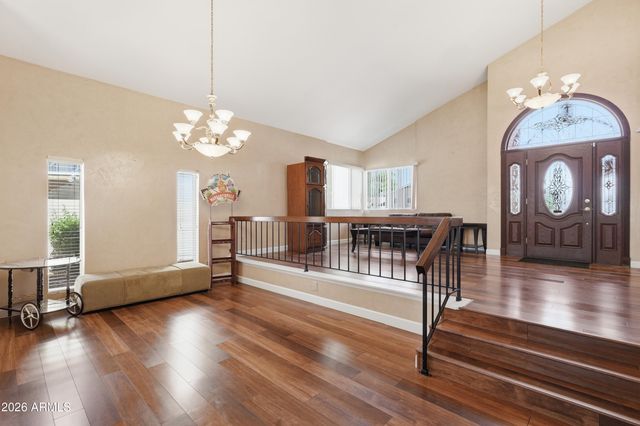 4901 W SELDON Lane, Glendale, AZ 85302