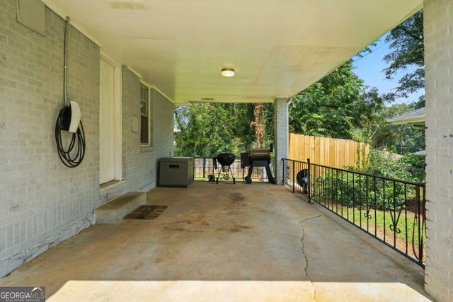 2854 Mitchell Drive, Decatur, GA 30032