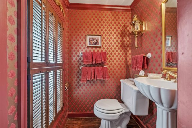50 Cranford Lane, Grosse Pointe, MI 48230