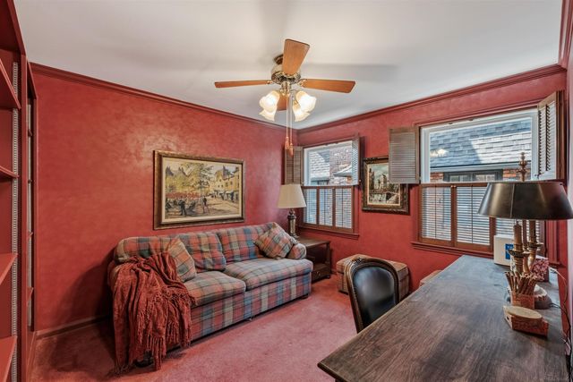 50 Cranford Lane, Grosse Pointe, MI 48230