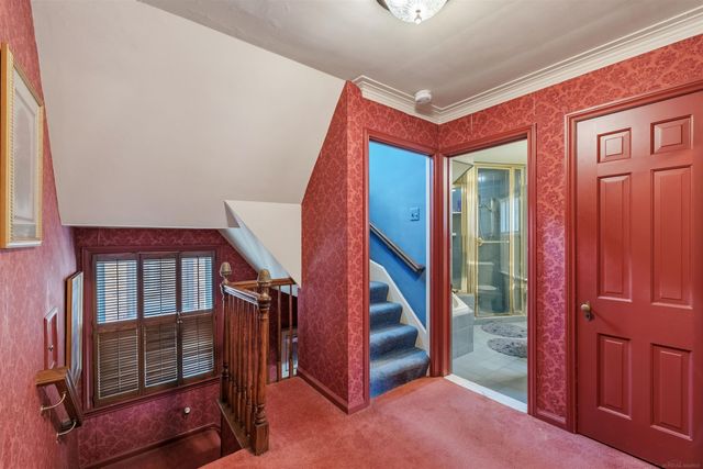 50 Cranford Lane, Grosse Pointe, MI 48230