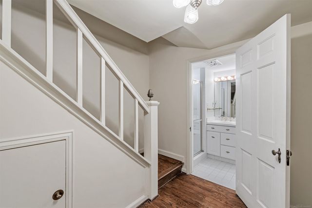 50 Cranford Lane, Grosse Pointe, MI 48230