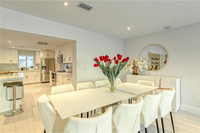 1800 SE Admirals Way, Fort Lauderdale, FL 33316