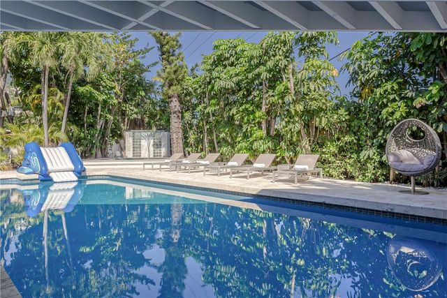 1800 SE Admirals Way, Fort Lauderdale, FL 33316