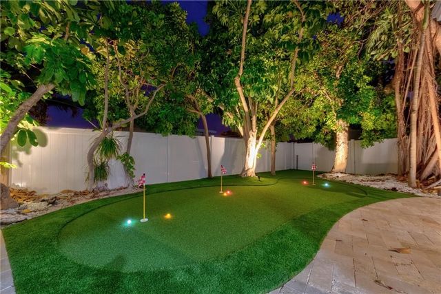 1800 SE Admirals Way, Fort Lauderdale, FL 33316