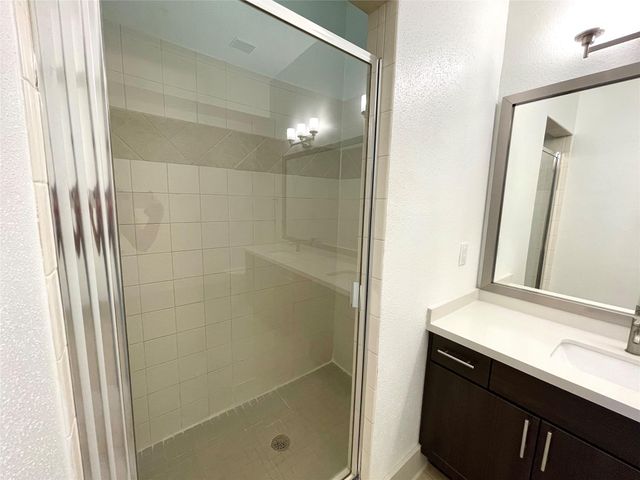 2222 Smith Street 122, Houston, TX 77002