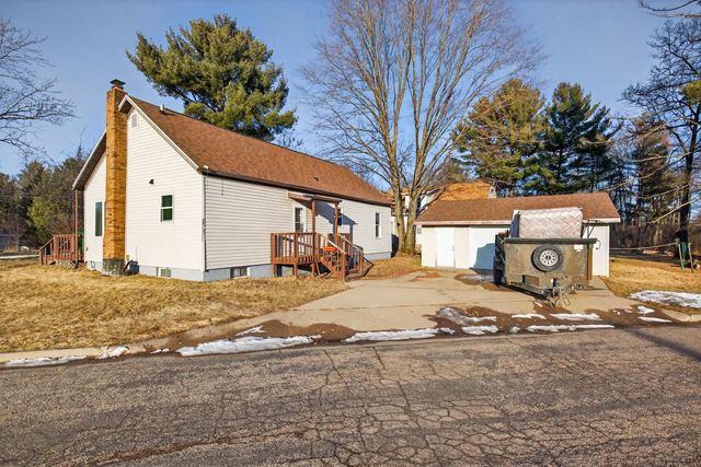 921 JEFFERSON STREET, Wisconsin Rapids, WI 54495