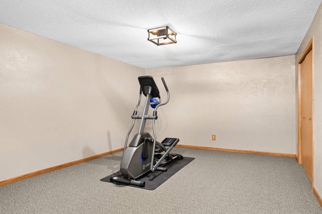 10134 Utah Avenue S, Bloomington, MN 55438