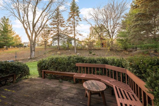 10134 Utah Avenue S, Bloomington, MN 55438