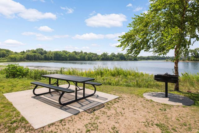 10134 Utah Avenue S, Bloomington, MN 55438