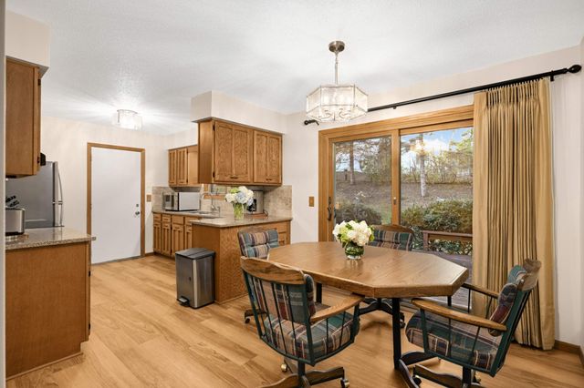 10134 Utah Avenue S, Bloomington, MN 55438