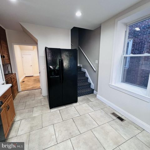 619 S 42ND ST, Philadelphia, PA 19104