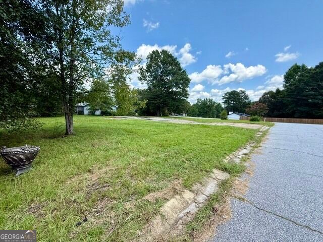 8465 Kendrick Road, Jonesboro, GA 30238