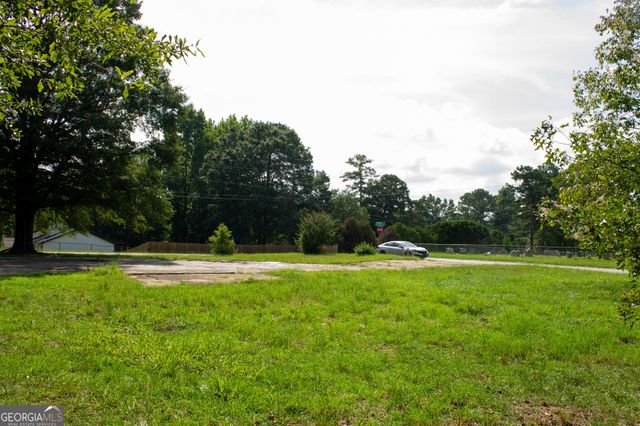 8465 Kendrick Road, Jonesboro, GA 30238