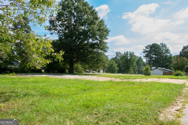 8465 Kendrick Road, Jonesboro, GA 30238