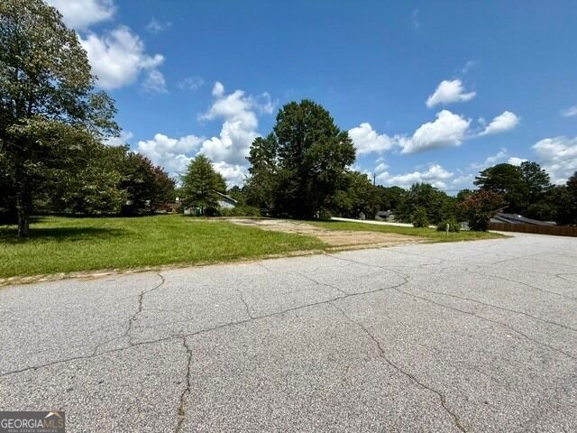 8465 Kendrick Road, Jonesboro, GA 30238