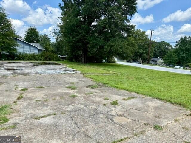 8465 Kendrick Road, Jonesboro, GA 30238