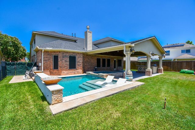 16915 Locust Springs Drive, Houston, TX 77095