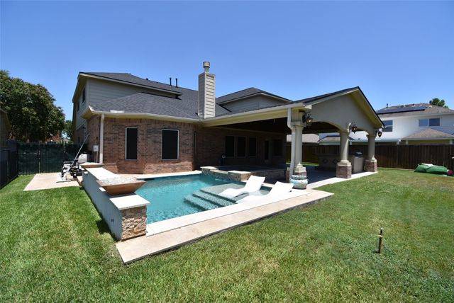 16915 Locust Springs Drive, Houston, TX 77095
