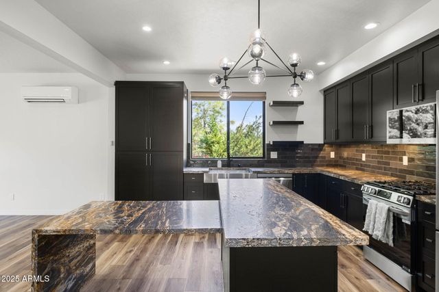 2196 W Thumb Butte Road, Prescott, AZ 86305