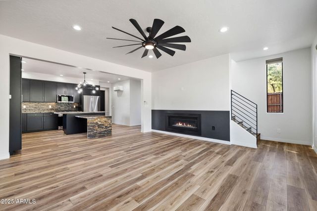 2196 W Thumb Butte Road, Prescott, AZ 86305