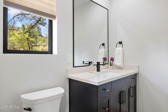 2196 W Thumb Butte Road, Prescott, AZ 86305