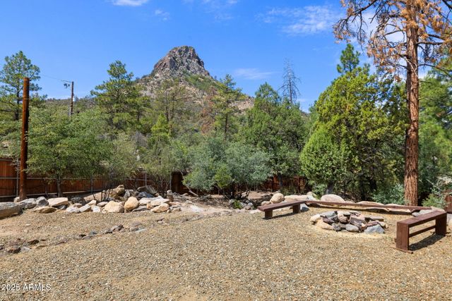 2196 W Thumb Butte Road, Prescott, AZ 86305