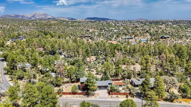 2196 W Thumb Butte Road, Prescott, AZ 86305