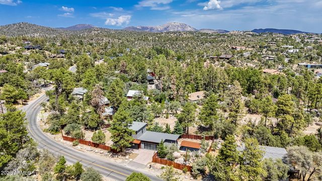 2196 W Thumb Butte Road, Prescott, AZ 86305